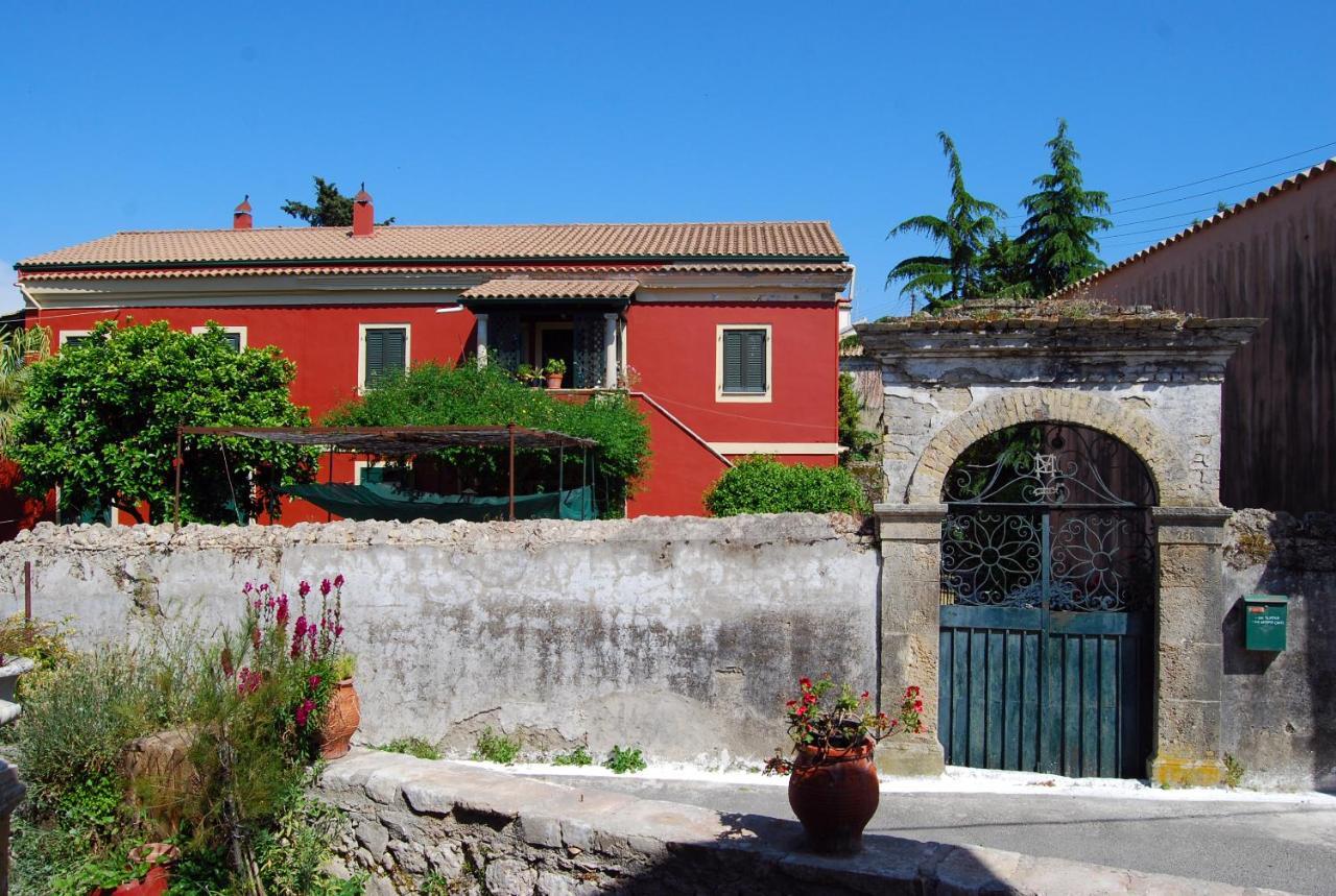 Yangos Traditional Home Kouramádes Dış mekan fotoğraf